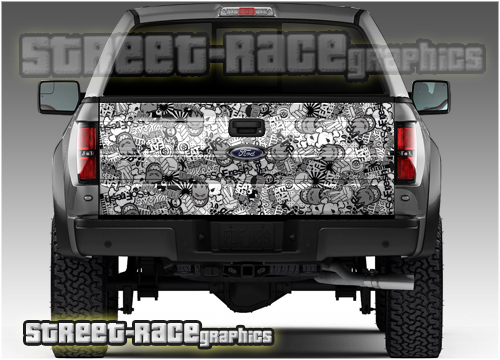 902 - Tailgate wrap (black & white stickerbomb)