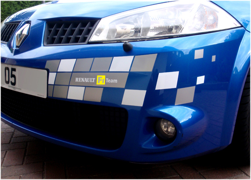 004 - Renault Megane F1 Team F+R bumper stickers