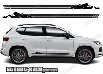 Skoda Karoq 069 - 4x4 racing stripes