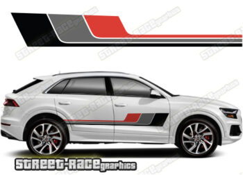 Audi Q8 033 - racing stripes
