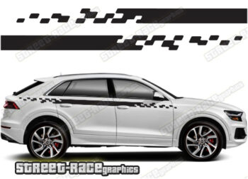 Audi Q8 043 racing stripes