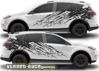 Toyota RAV4 006 - mud splatter