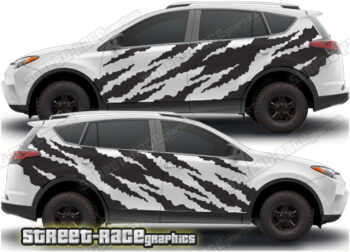Toyota RAV4 014 - Safari ripped graphics