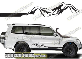 Mitsubishi Shogun 063 - mountain adventure racing stripes